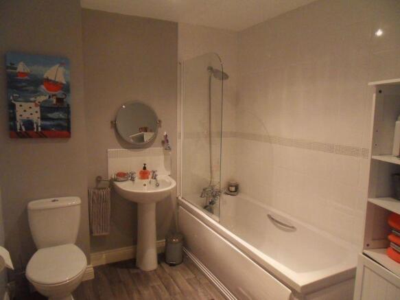 Photo 9