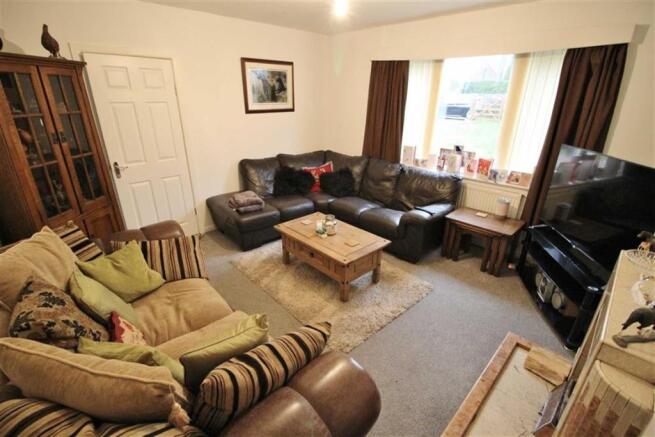 Lounge Further Image