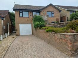 25, Elizabeth Avenue, Bridport DT6 5BA