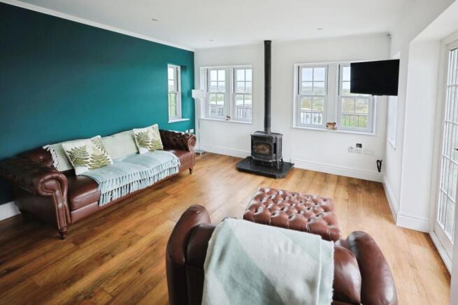 pbox-IMG.JPG