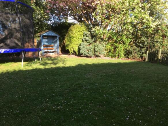 REAR GARDEN IMAGES