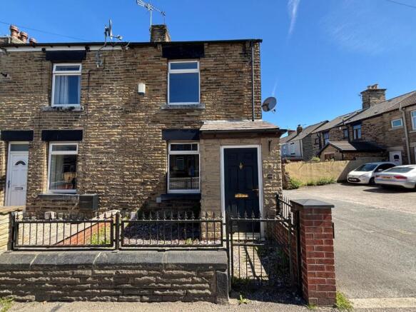 2-bed terraced on Sheffield Road, Birdwell, Barnsley, £135,000