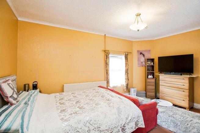 4 bed Character Property for sale Image 12