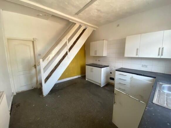 47 Morris Green Lane, Bolton, Greater Manchester BL3 3JD photo 4