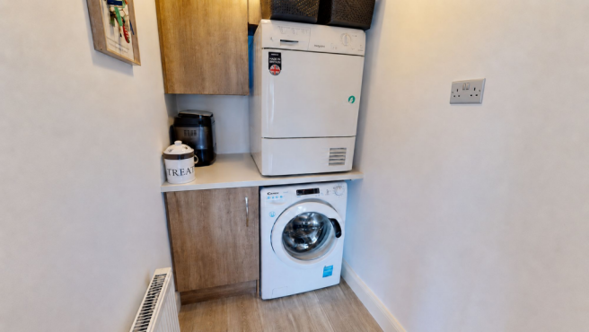 3 bed Terraced for sale Image 5