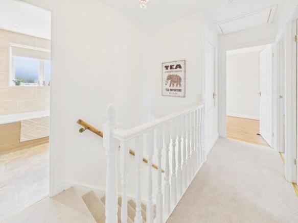 3 bed Semi-Detached for sale Image 10