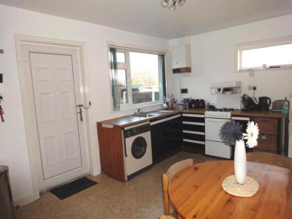 Dining Kitchen (2)
