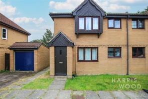 13, Hunting Gate, Colchester CO1 2XE