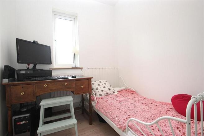 Photo 10