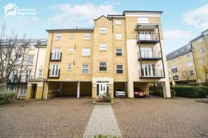 Flat 10, 35 Folley Court, Renwick Drive, Bromley BR2 9TP