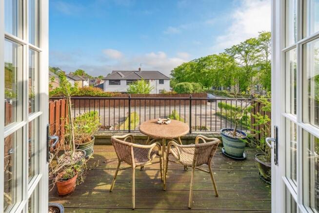 4 bed Terraced for sale Image 9