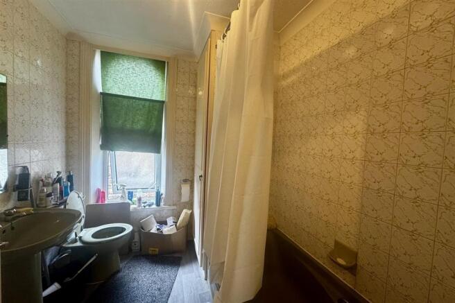 1 bed Flat for sale Image 7
