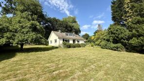 Claytons, Furzehill, Colehill BH21 4HD