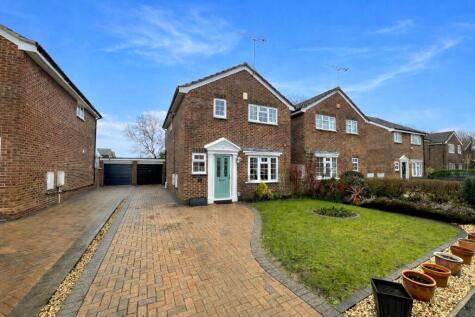 Scotland Close, Ash Vale, Surrey, GU12