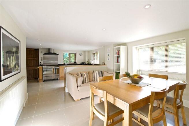 Kitchen/Dining Room