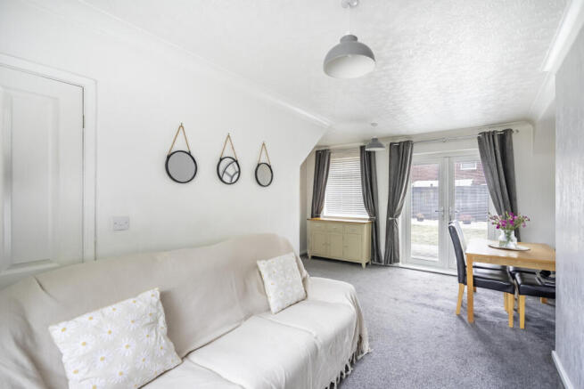 3 bed Terraced for sale Image 6