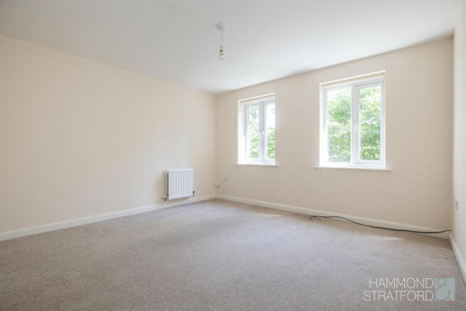 Lounge/Bedroom 4