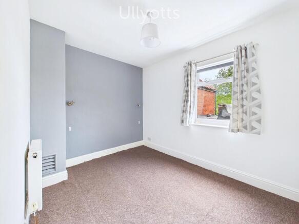 2 bed Terraced for sale Image 7