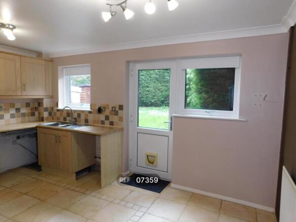 Kitchen / Breakfast Room