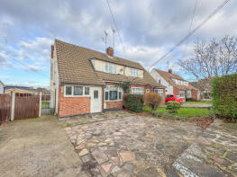 52, Southend Road, Hockley SS5 4QH