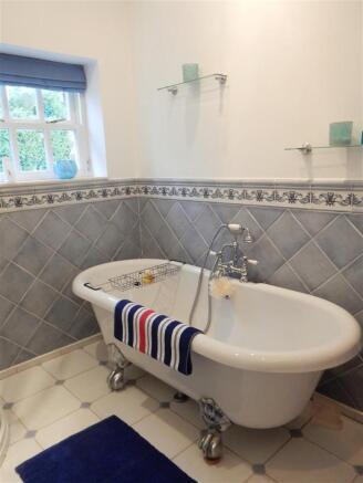 Family bathroom