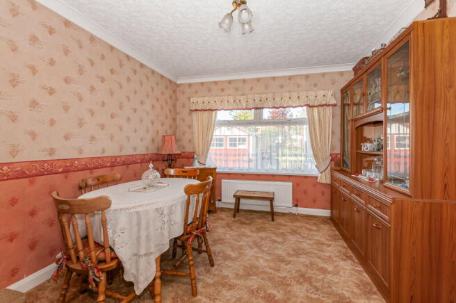 3 bed Semi-Detached for sale Image 5