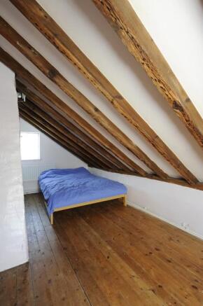 Bed4.jpg