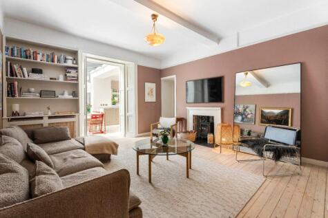 Inverleith Row, Inverleith, Edinburgh, EH3