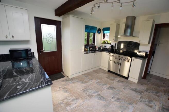 KITCHEN AREA