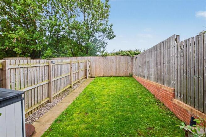 2 bed Terraced for sale Image 12