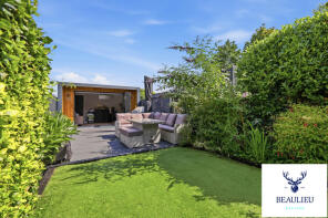 75a, Palmerston Road, Buckhurst Hill IG9 5NS