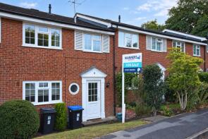 7, Cavenham Close, Woking GU22 7TL