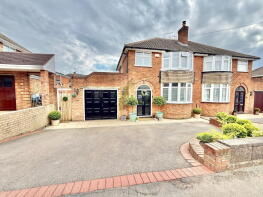 8, Eastleigh, Dudley DY3 3PE