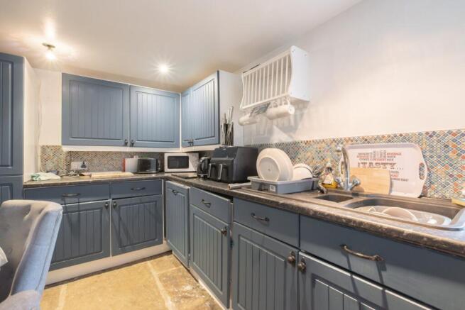 1 bed End of Terrace for sale Image 6