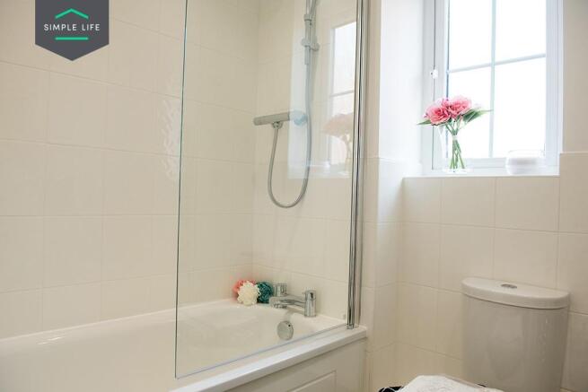 2 bed Terraced to rent Image 9