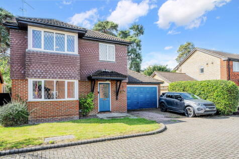 Ash Close, Lingfield, RH7 6HQ