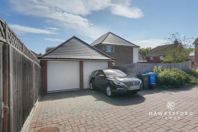 Ringlet Drive, Iwade - Garage
