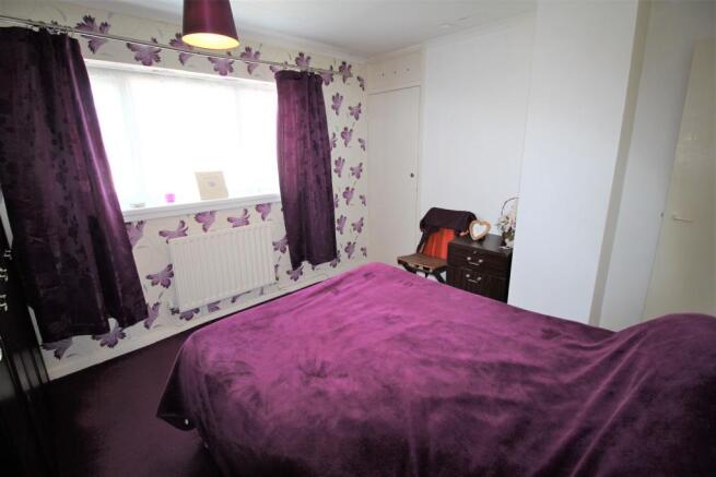 Master Bedroom aspect 2.JPG
