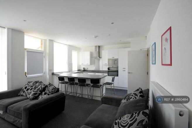 Kitchen/Lounge