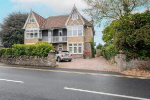 55, Station Road, Bristol BS48 2LL