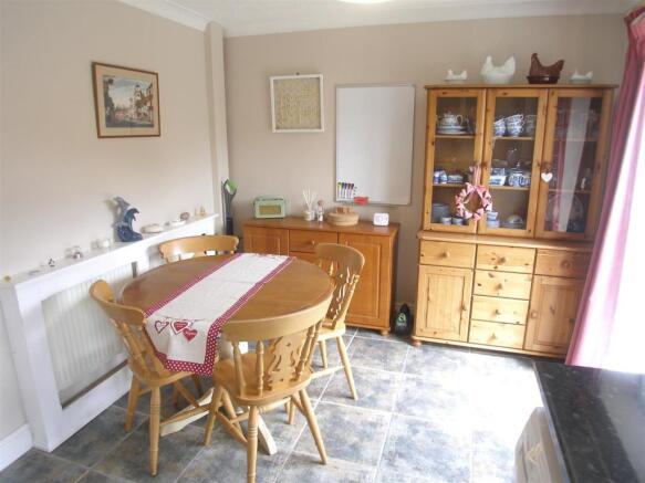Kitchen/Dining Room