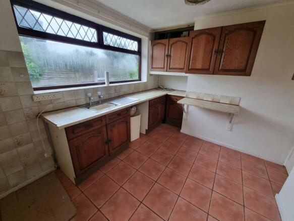 Kitchen (2)