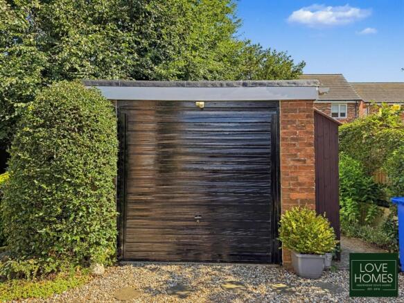Milford Close, Catterall, Preston | Four Bedroom Family Home | Detached Garage And Large Driveway | 1233 sqft photo 4