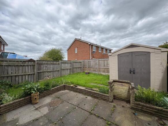3 bed House for sale Image 9