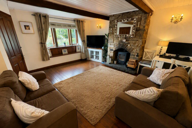 2 bed Terraced for sale Image 4