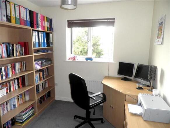 Photo 12