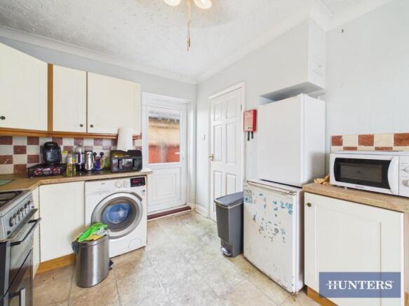 2 bed Detached Bungalow for sale Image 4
