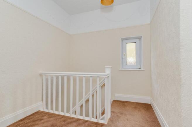 3 bed Semi-Detached for sale Image 12