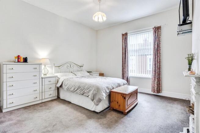 1 bed Terraced for sale Image 8