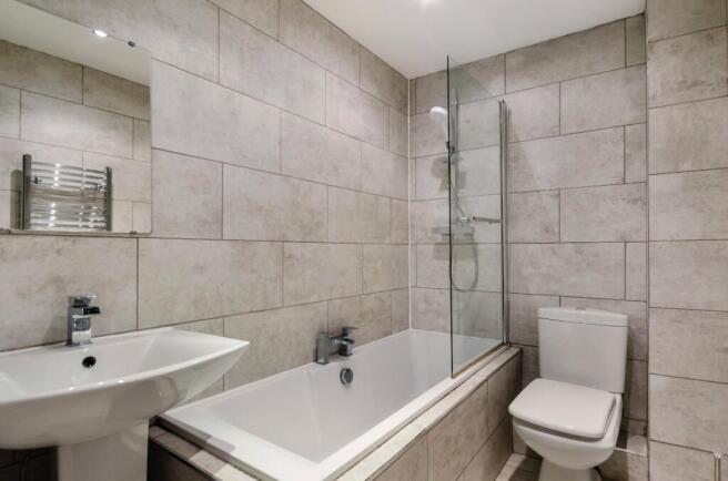 2 bed Flat to rent Image 7